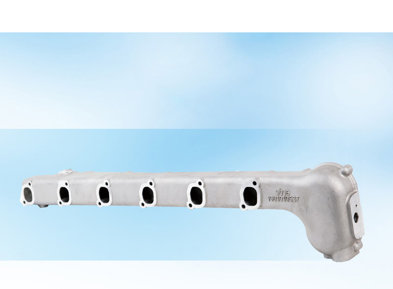 Heavy truck outlet pipe